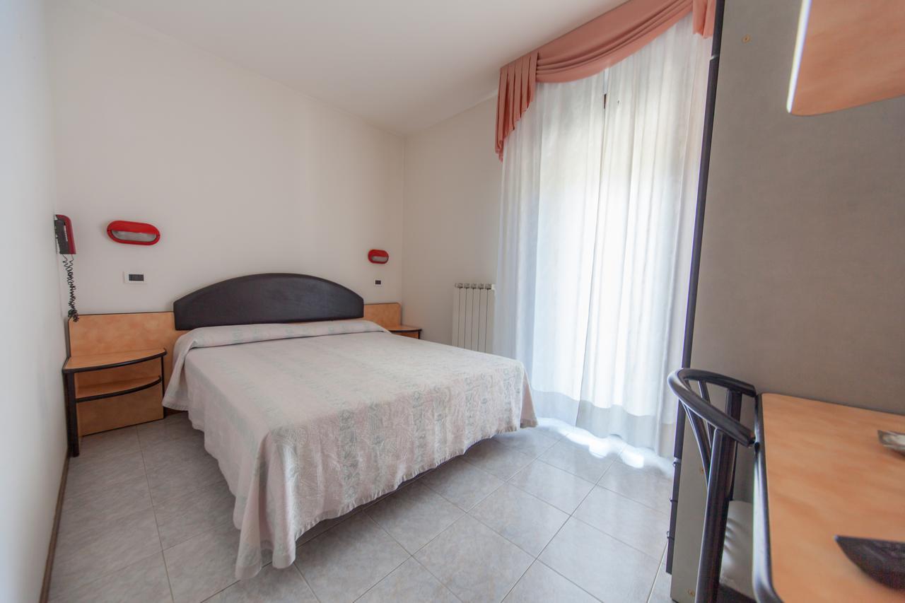 Hotel Ulisse Carpegna Exterior photo